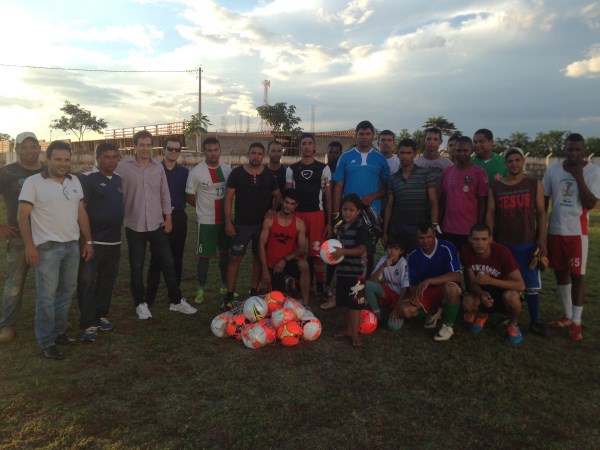 Entrega de material esportivo - Superintendência de Esportes