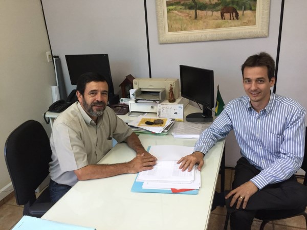 Prefeito se reuniu com o gerente da SABESP em Franca